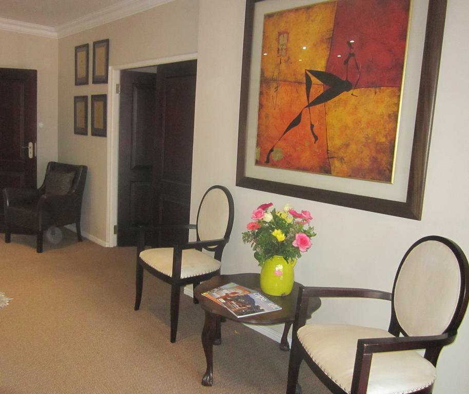 פורט אליזבת' Ibhayi Guest Lodge - Lion Roars Hotels & Lodges. מראה חיצוני תמונה